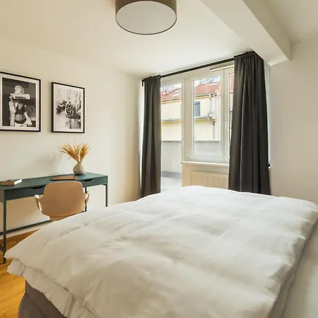 Business & Family Ambiente Apartments Апартаменты Братислава