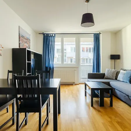 Business & Family Ambiente Apartments Апартаменты