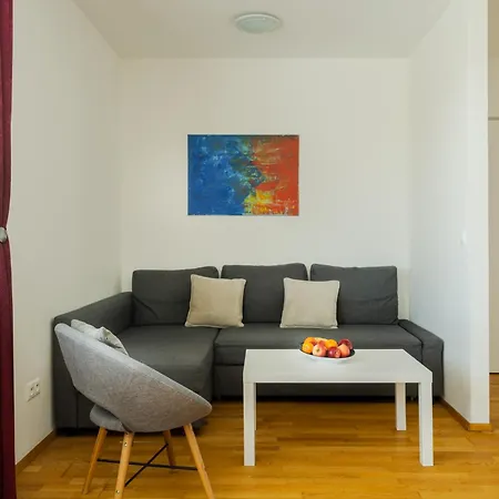 Апартаменты Business & Family Ambiente Apartments *