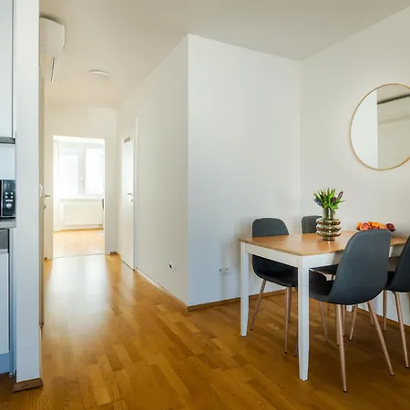 Апартаменты Business & Family Ambiente Apartments Братислава