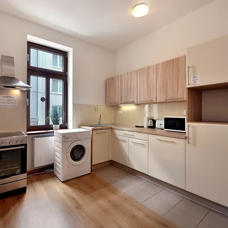 Business & Family Ambiente Apartments * Братислава