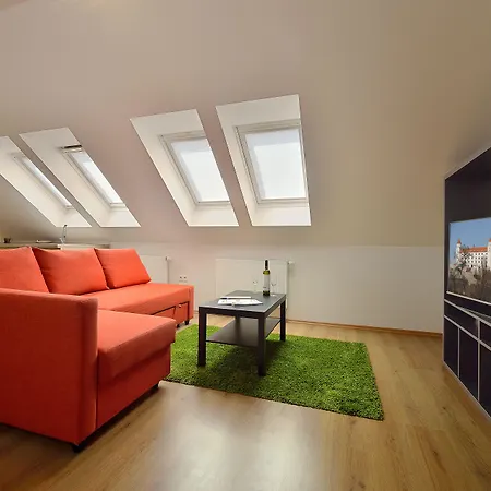 Business & Family Ambiente Apartments Апартаменты