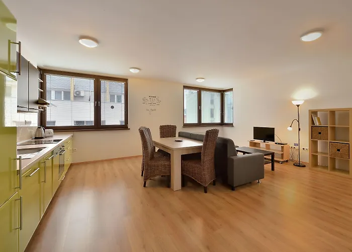 Business & Family Ambiente Apartments * Pressburg