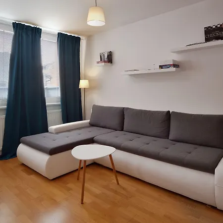 Business & Family Ambiente Διαμέρισμα Μπρατισλάβα