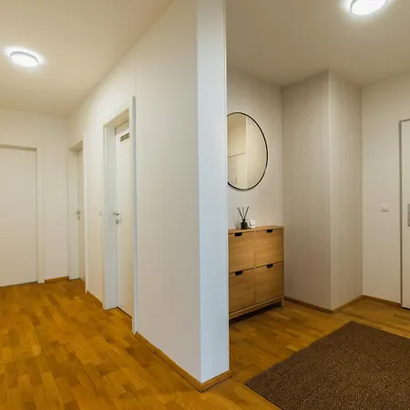 Апартаменты Business & Family Ambiente Apartments *